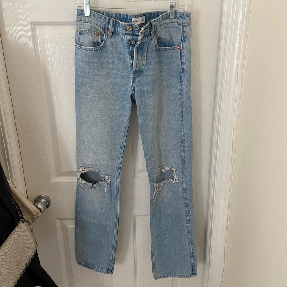 ⭐️(3 for $30) Zara low rise ripped jeans